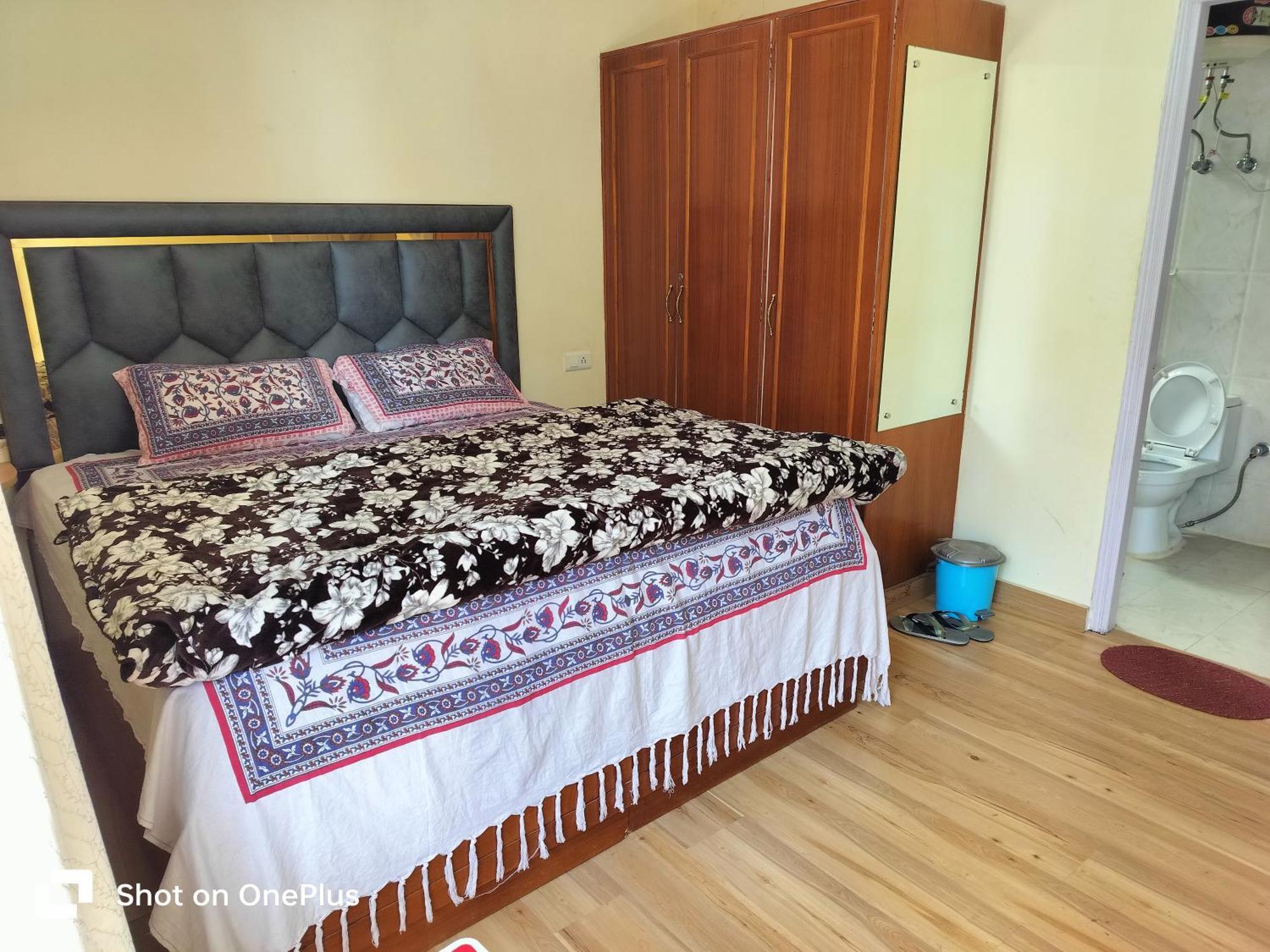 Shimla Vibes B & B Free Pick And Drop From Isbt Shimla Exteriör bild