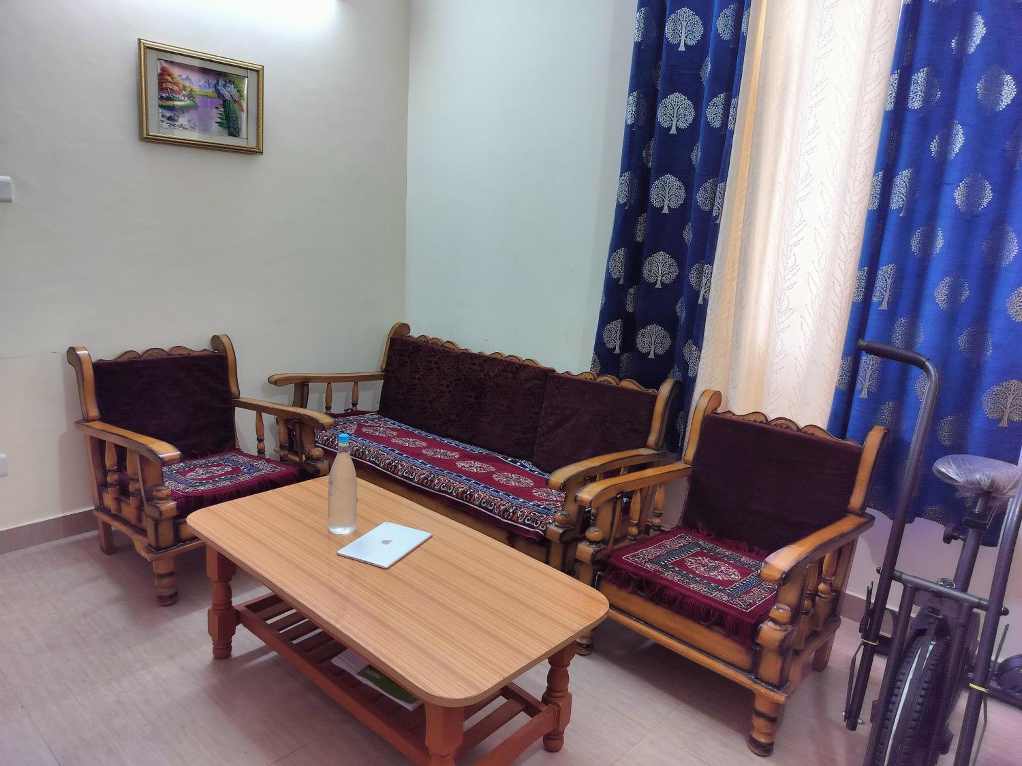 Shimla Vibes B & B Free Pick And Drop From Isbt Shimla Exteriör bild